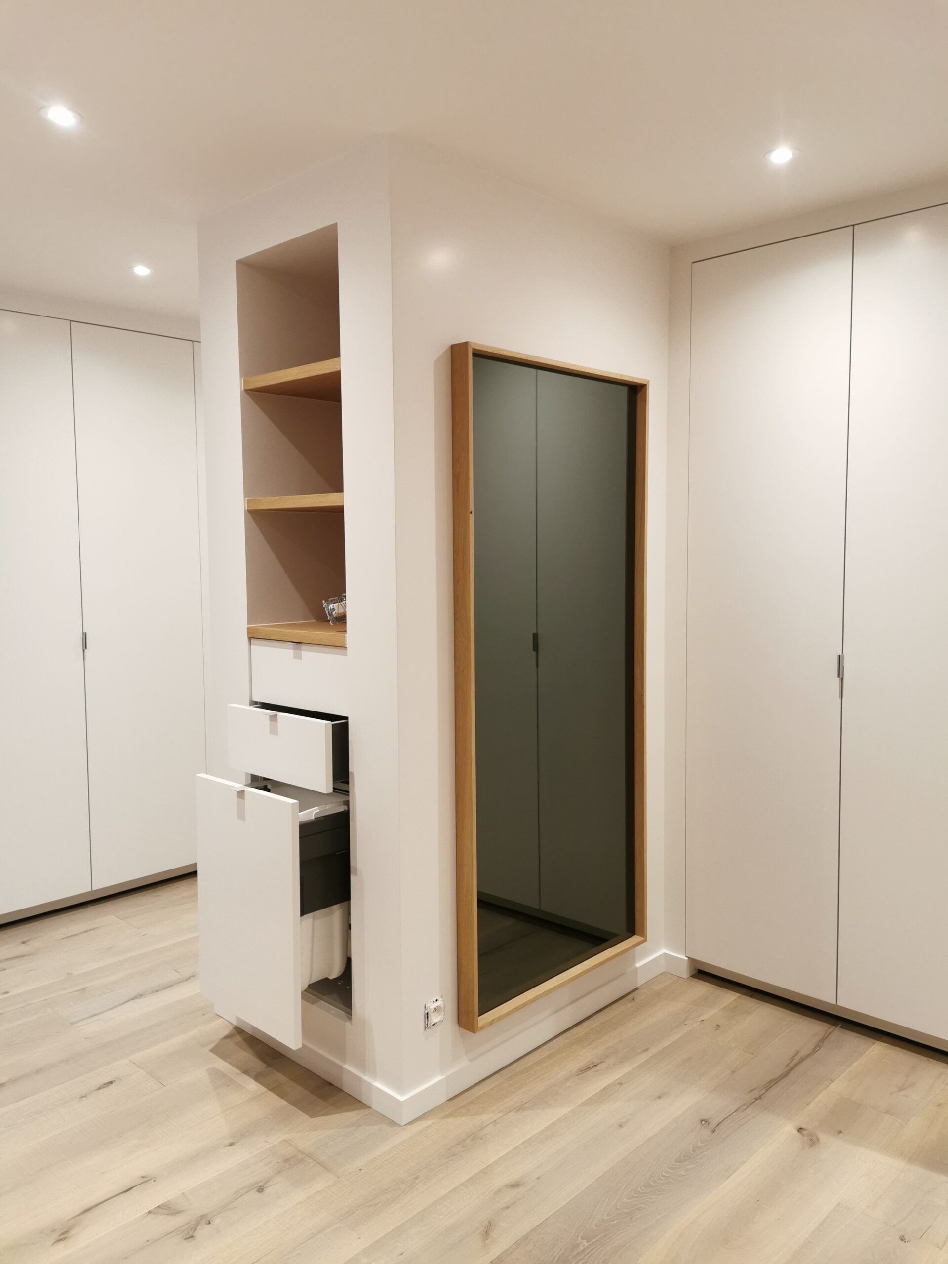 Création Ebénisterie — fabrication mobilier sur mesure en atelier